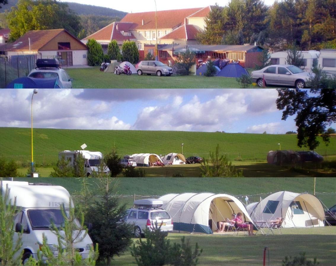 Готель Camp Oaza Chudcice Екстер'єр фото