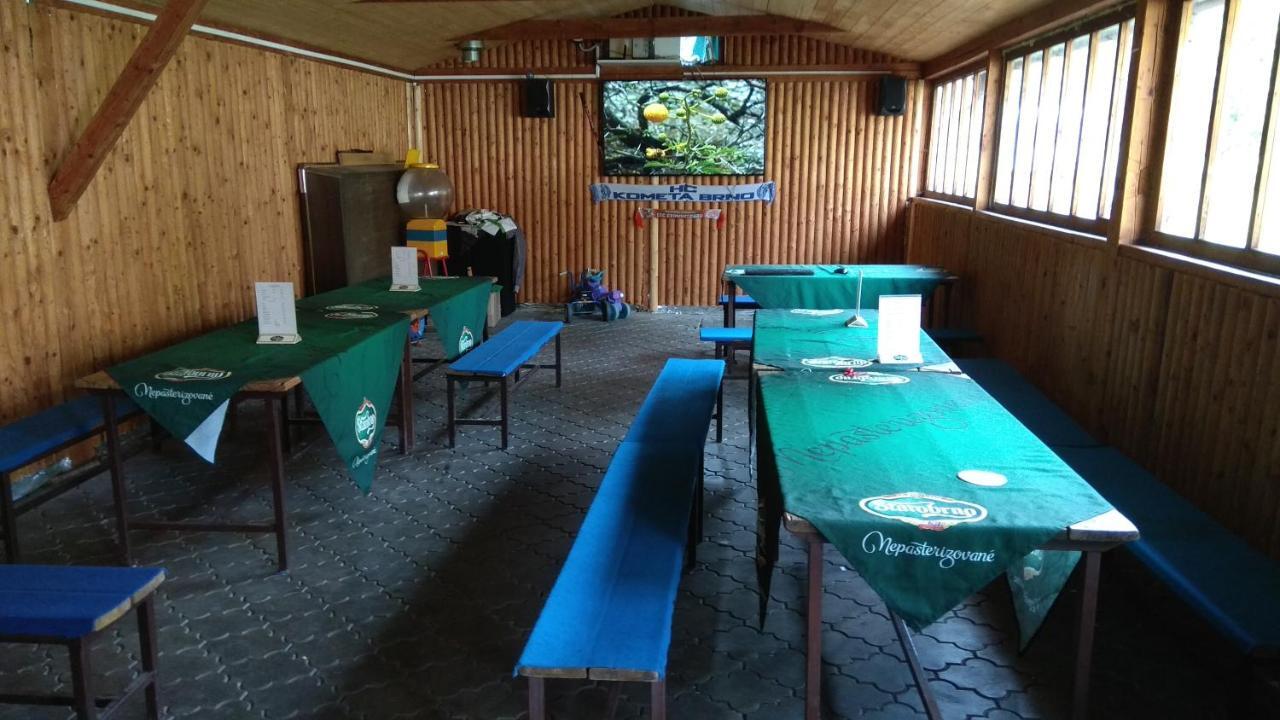Готель Camp Oaza Chudcice Екстер'єр фото